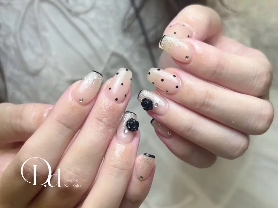 ネイル フットネイル フレンチネイル ジェルネイル ガーリー グラデーション ハンドネイル D.d Nail Moeのネイルデザイン