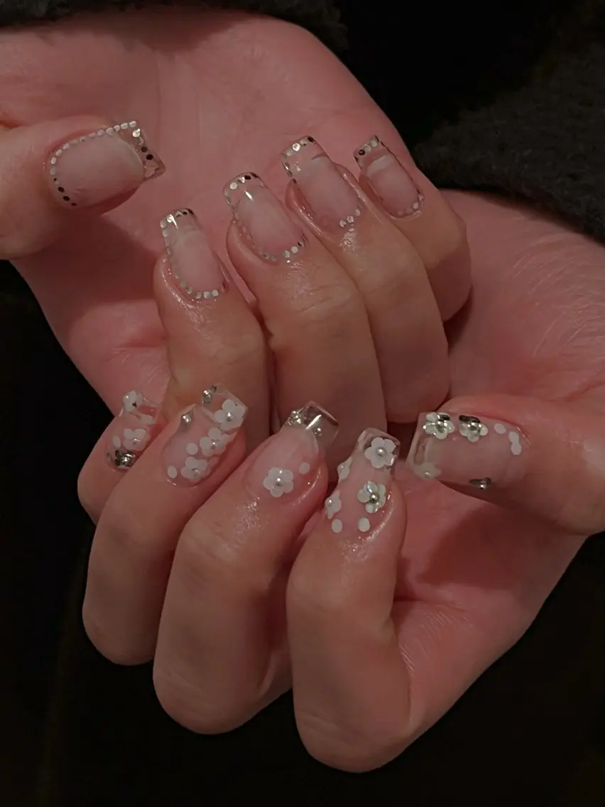 ネイル クリアネイル 長さ出し スカルプネイル シンプルネイル nine.🦋 YUKOのネイルデザイン