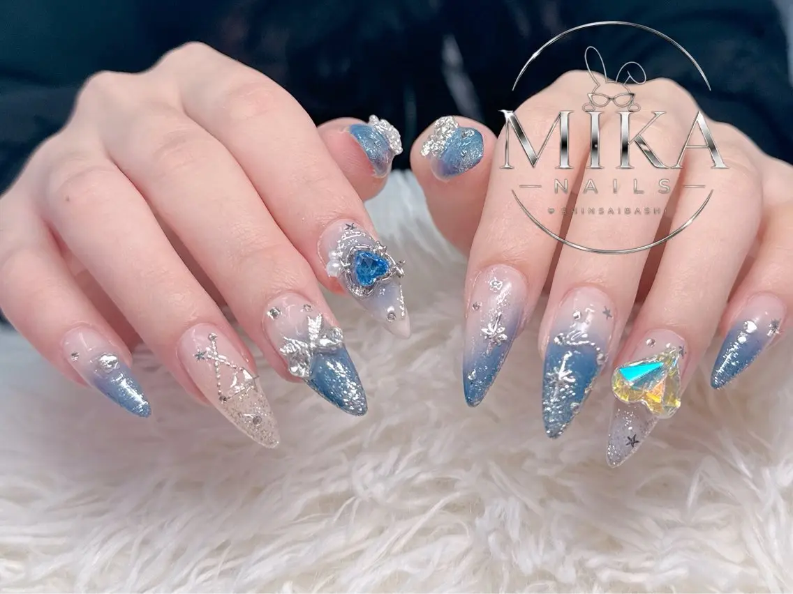 ネイル アートネイル チークネイル ドット フットネイル フレンチネイル ハンドネイル フットネイル 🎃Rina🍁 Mikaのネイルデザイン
