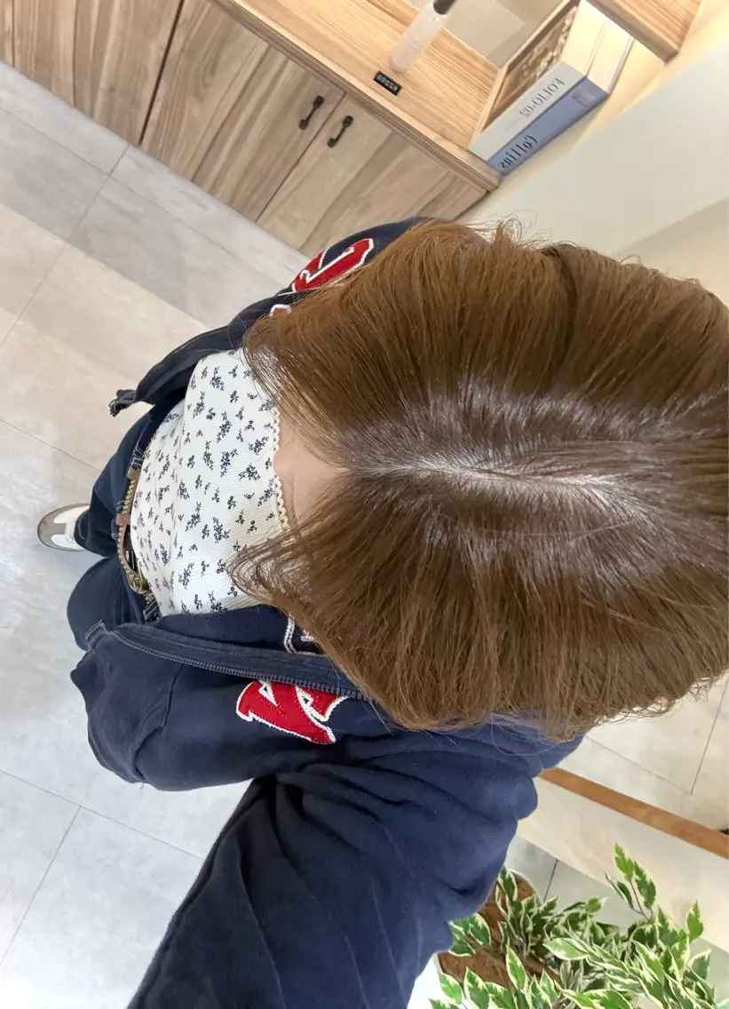 ミディアム カラー Zina aimiのヘアスタイル