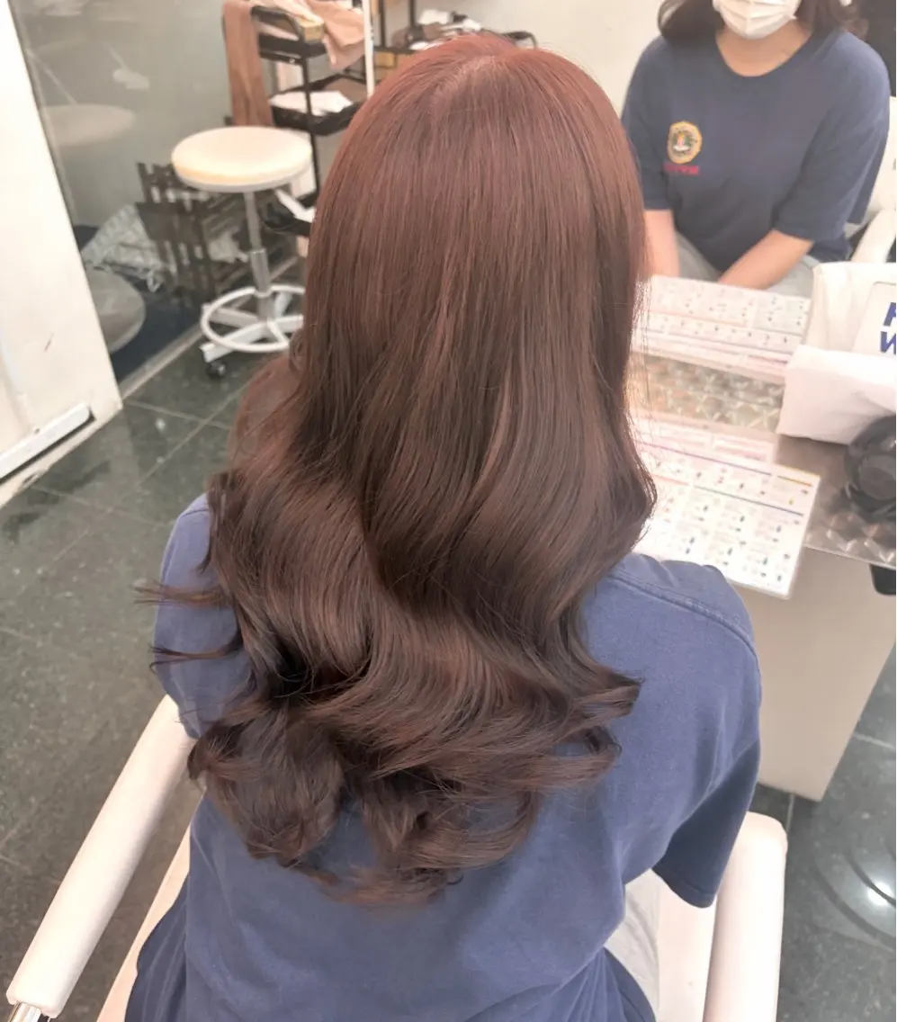 ロング カラー ブラウンカラー ラベンダーカラー ラベンダーピンク ピンクカラー ピンクブラウン ヘアカラー ガーリー×韓国🎀 ⟡.·天野結良⟡.·のヘアスタイル