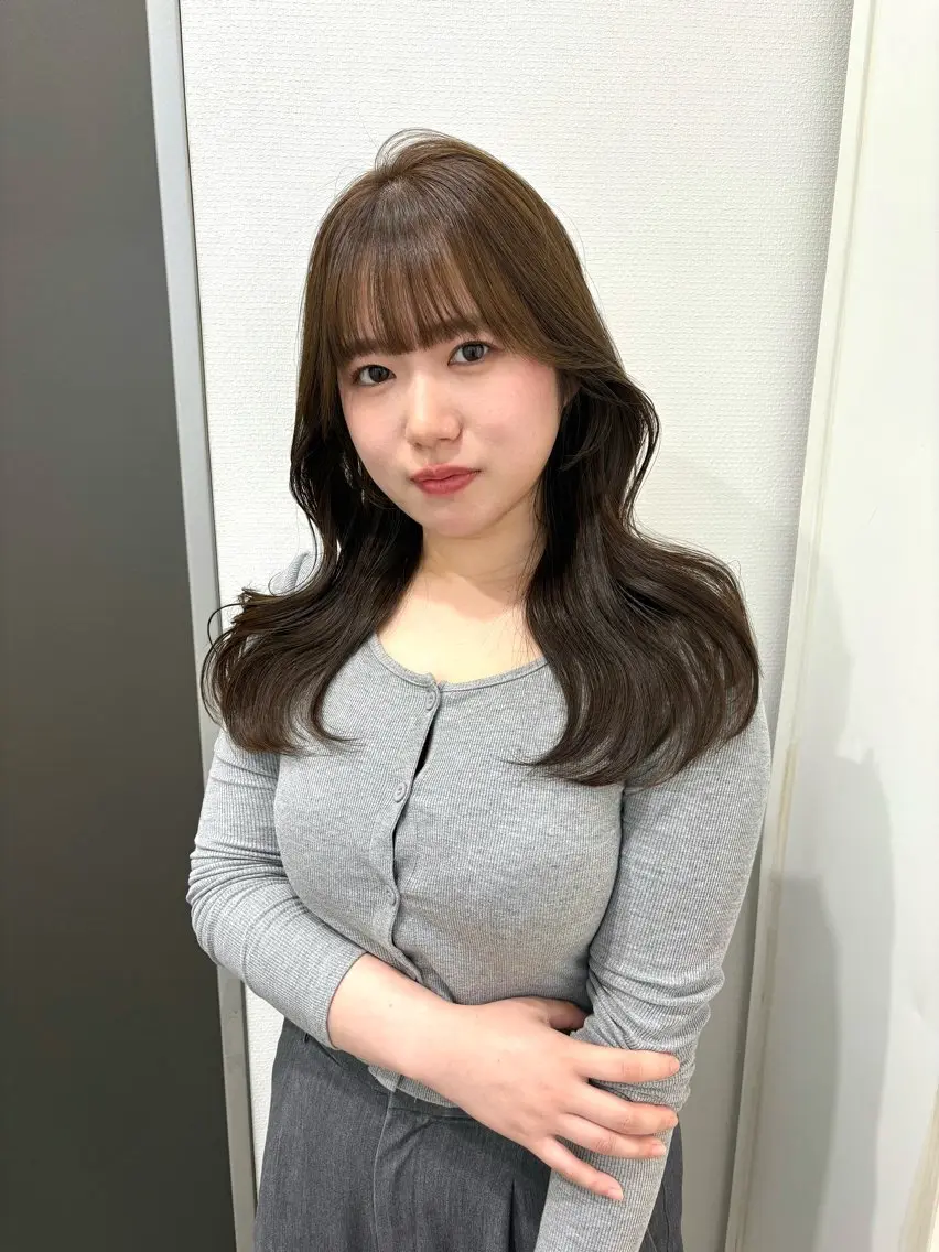 ロング カラー レイヤーカット カット トリートメント MEI🎀つやカラー 🎀レイヤー🎀渋谷のヘアスタイル