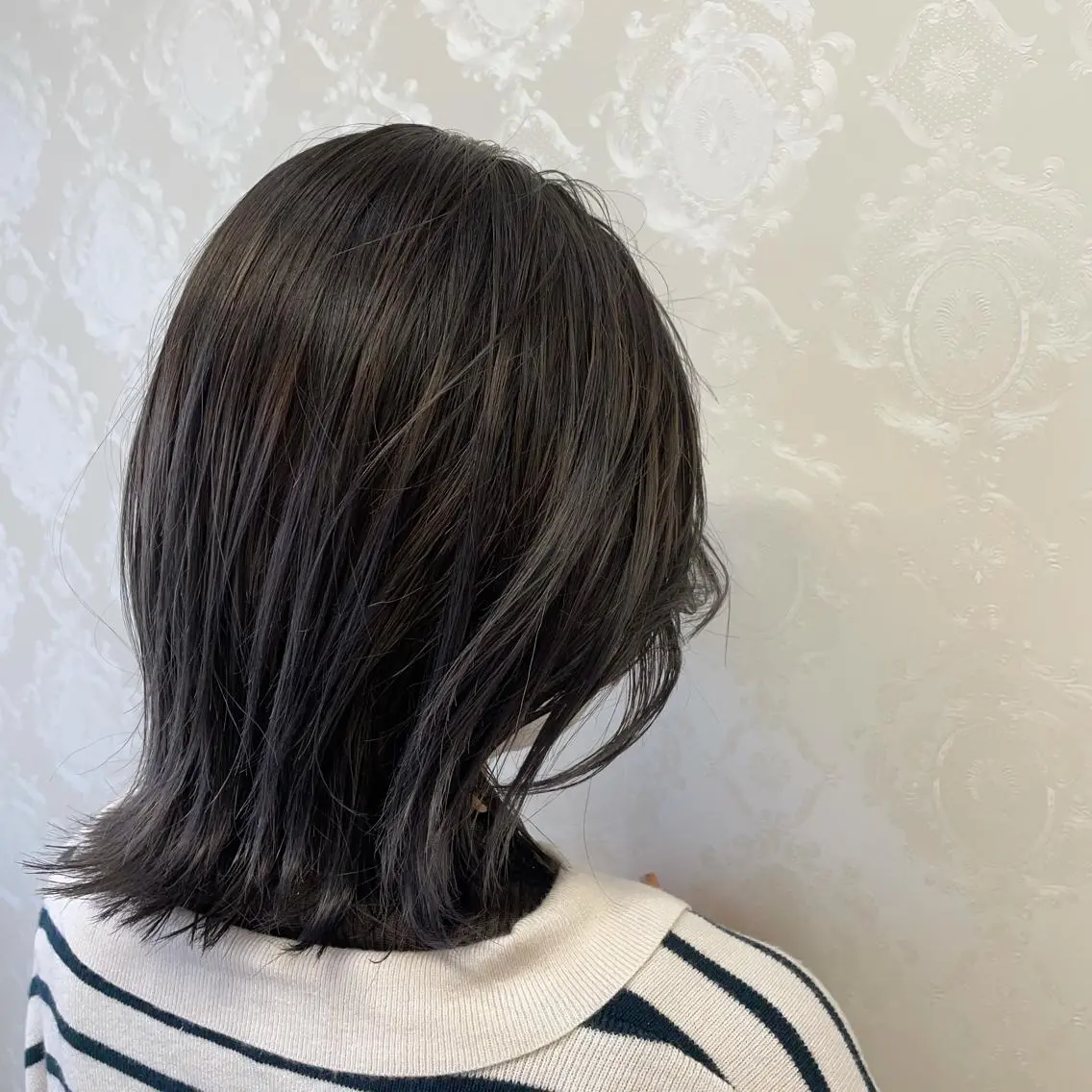カット+【選べるカラー】アディクシーカラーorイルミナカラー+ogiiottoトリートメントの写真