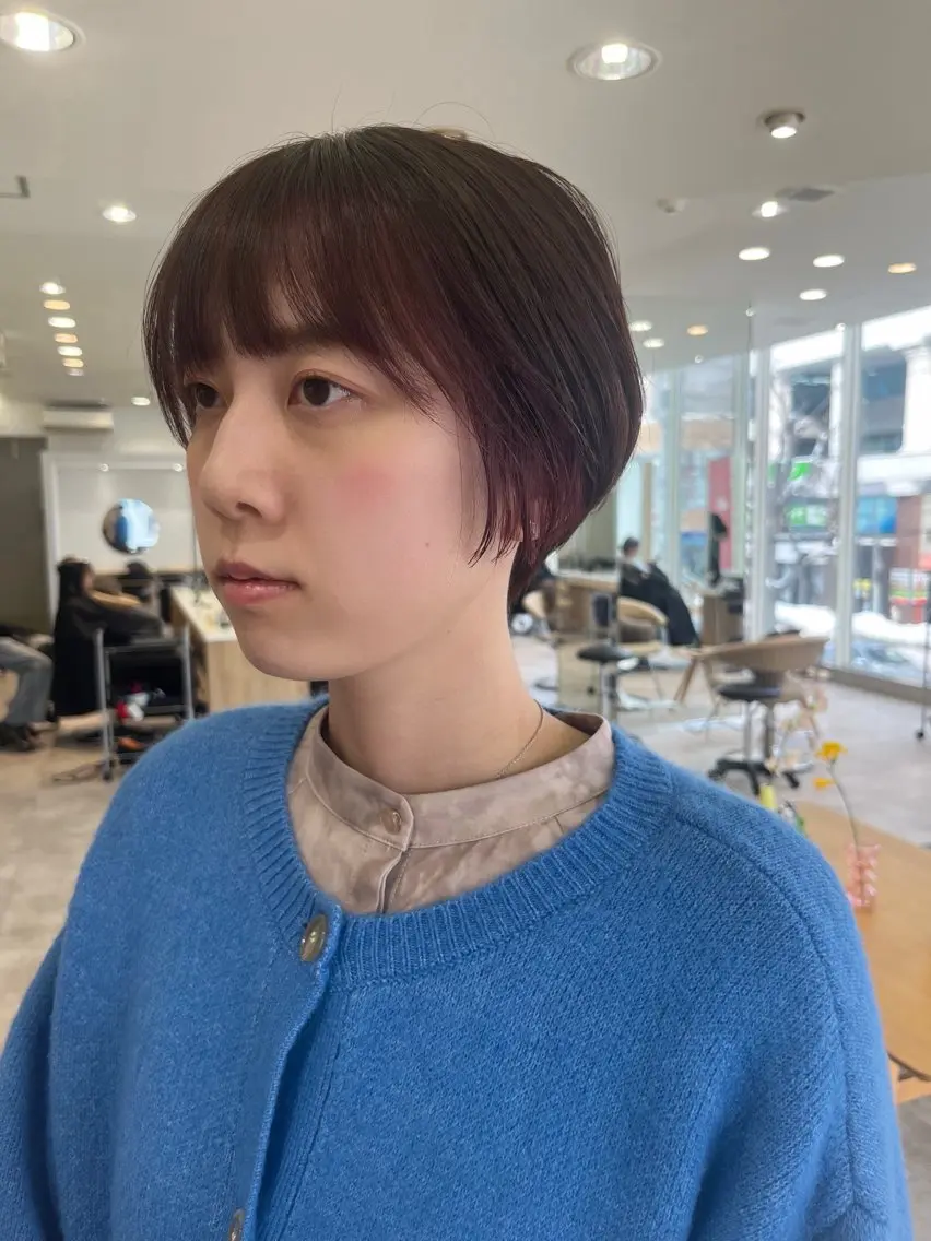 ショート カラー ベージュカラー ブラウンカラー 透明感カラー くびれヘア 韓国風ヘア カット ヘアカラー cana 札幌レイヤースタイルのヘアスタイル