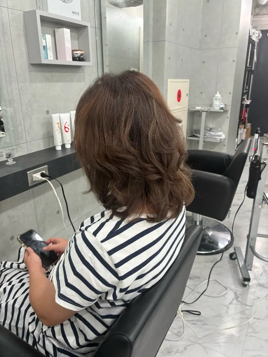 ミディアム カラー パーマ カット ヘアカラー トリートメント Endearing 🌟銀座のヘアスタイル