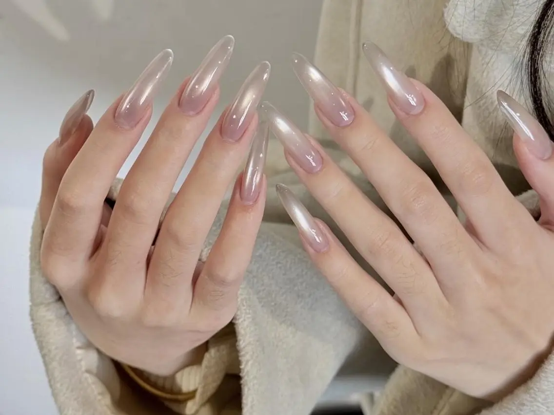 ネイル ハンドネイル ハンドケア MoonNail ミナミのネイルデザイン