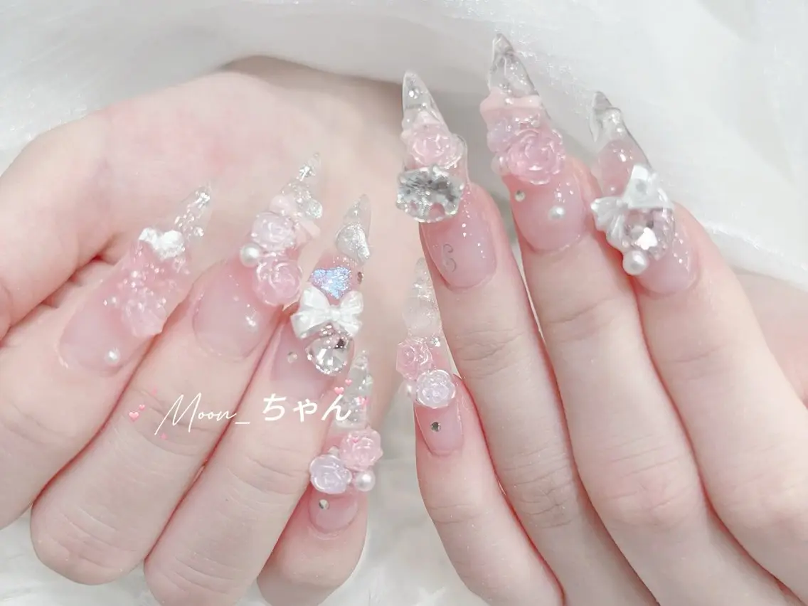 ネイル 成人式 大理石ネイル(マーブル) 持ち込み ネイルチップ 冬ネイル ハンドネイル MoMoA Nail ネイル長さ出し専門店のネイルデザイン