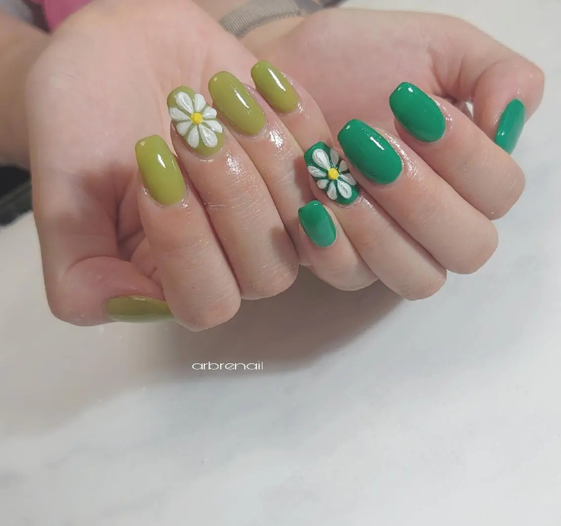 ネイル ✯.。 arbre nail 。✯.のネイルデザイン