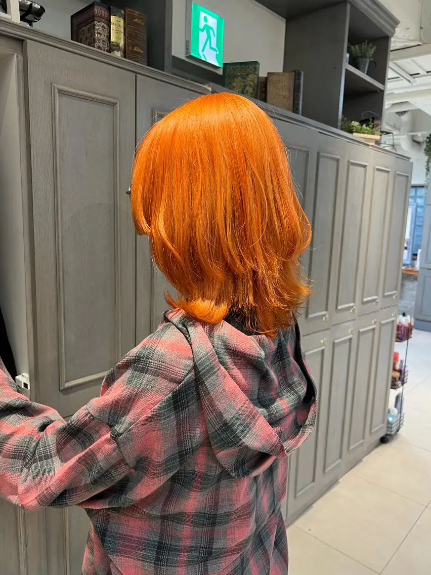 ミディアム カラー パーマ ヘアアレンジ オレンジ くびれヘア ウルフカット ボブ/レイヤー/ nanamiのヘアスタイル