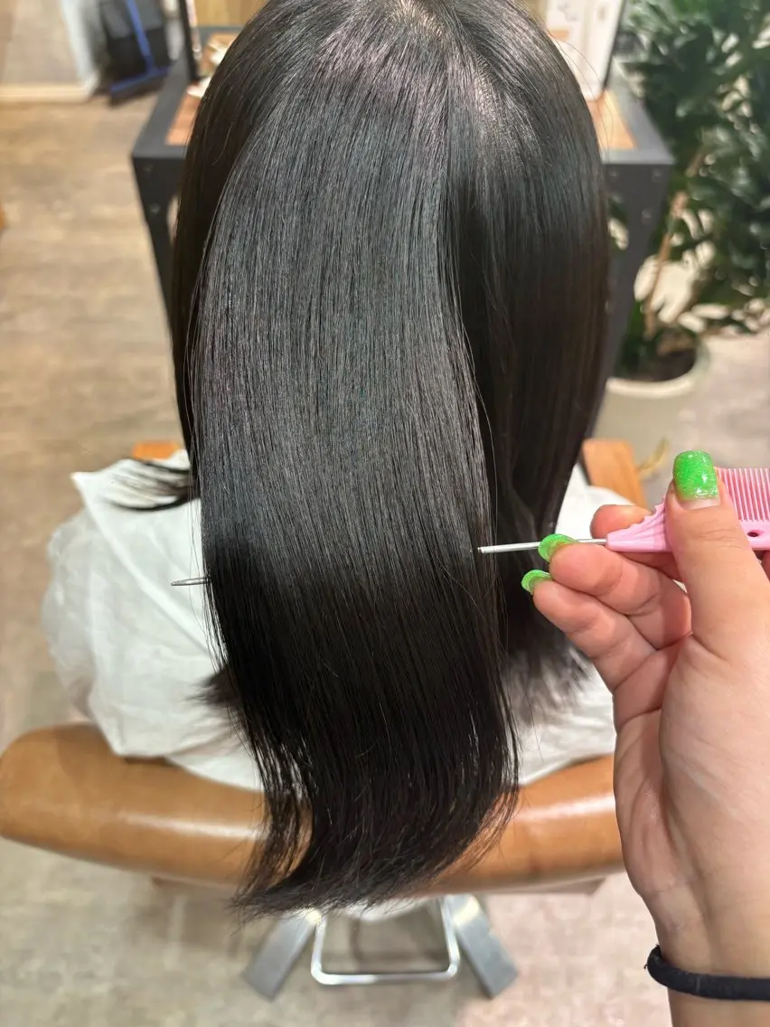 セミロング トリートメント 佐伯 美麗のヘアスタイル