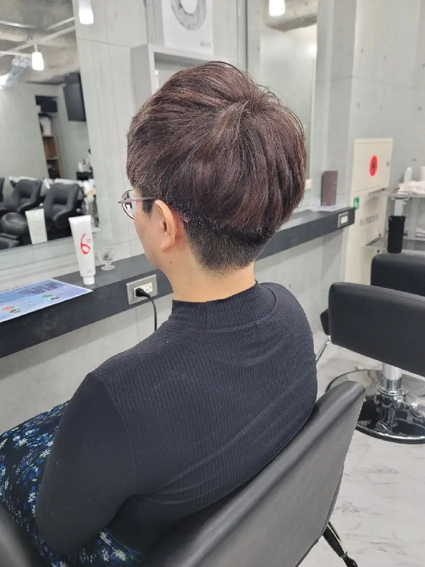 ショート カラー ❇️安達 優心❇️ レイヤー/艶髪特化のヘアスタイル