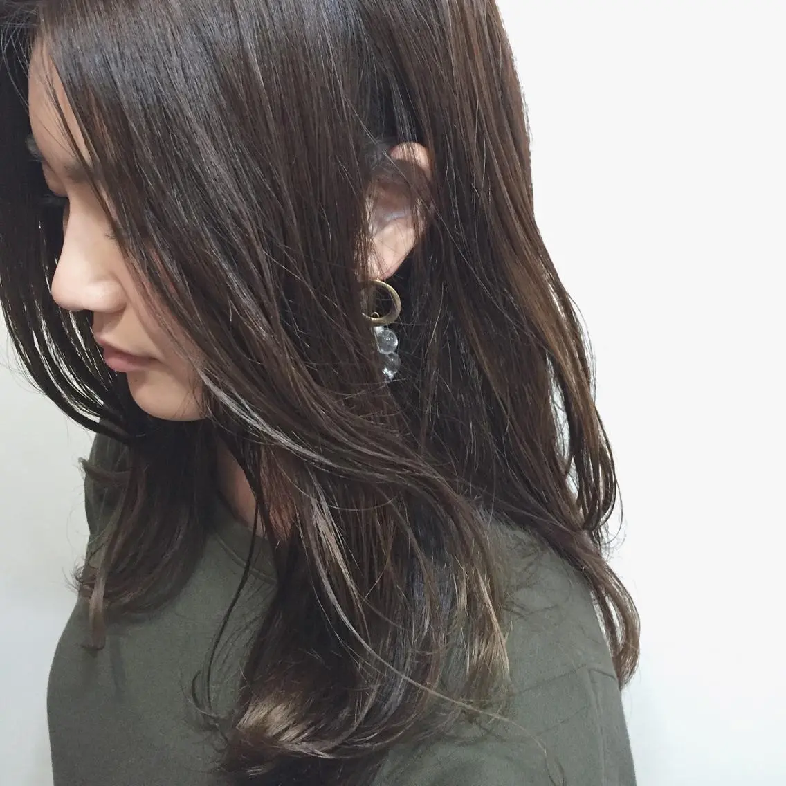 セミロング カラー 中川 竜誠のヘアスタイル