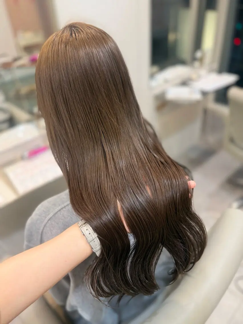 ロング カラー ヘアアレンジ ヘアカラー トリートメント ねね🍒ストレート/ 似合わせカラー🍒のヘアスタイル