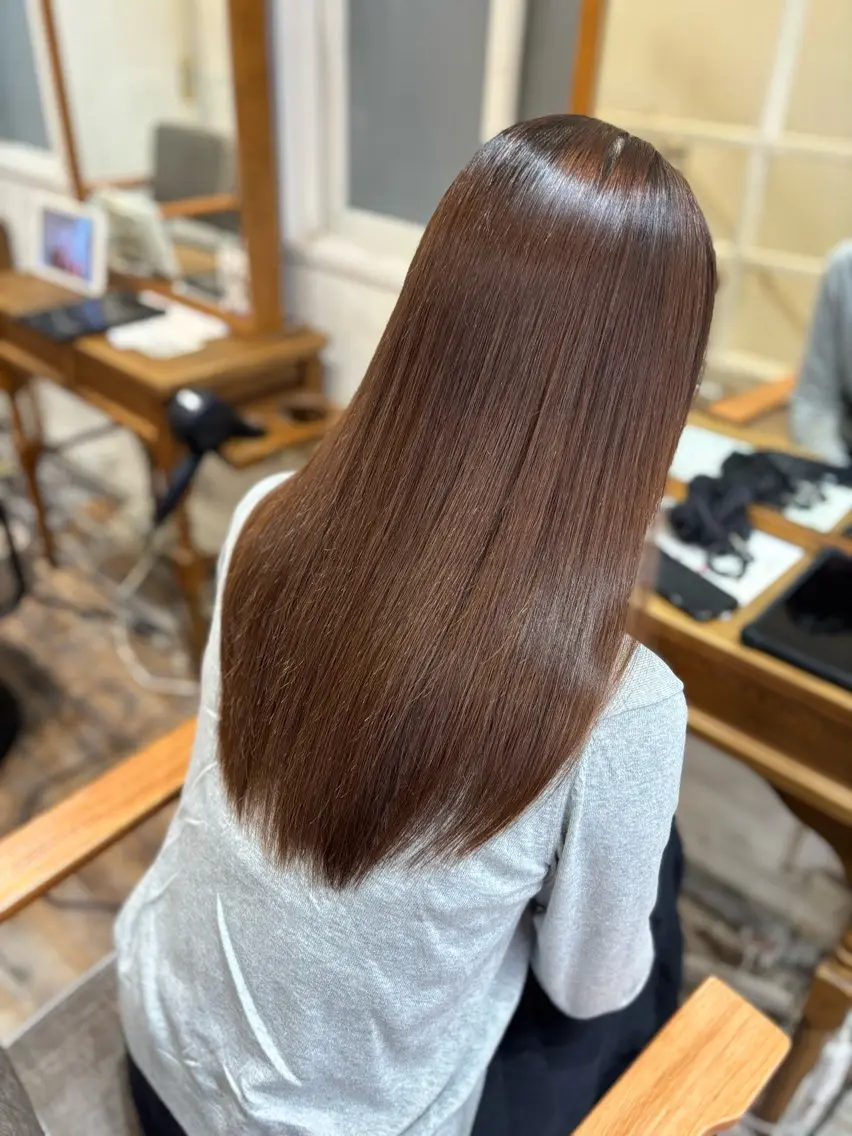 セミロング 髪質改善 縮毛矯正 藤井 ユウキのヘアスタイル