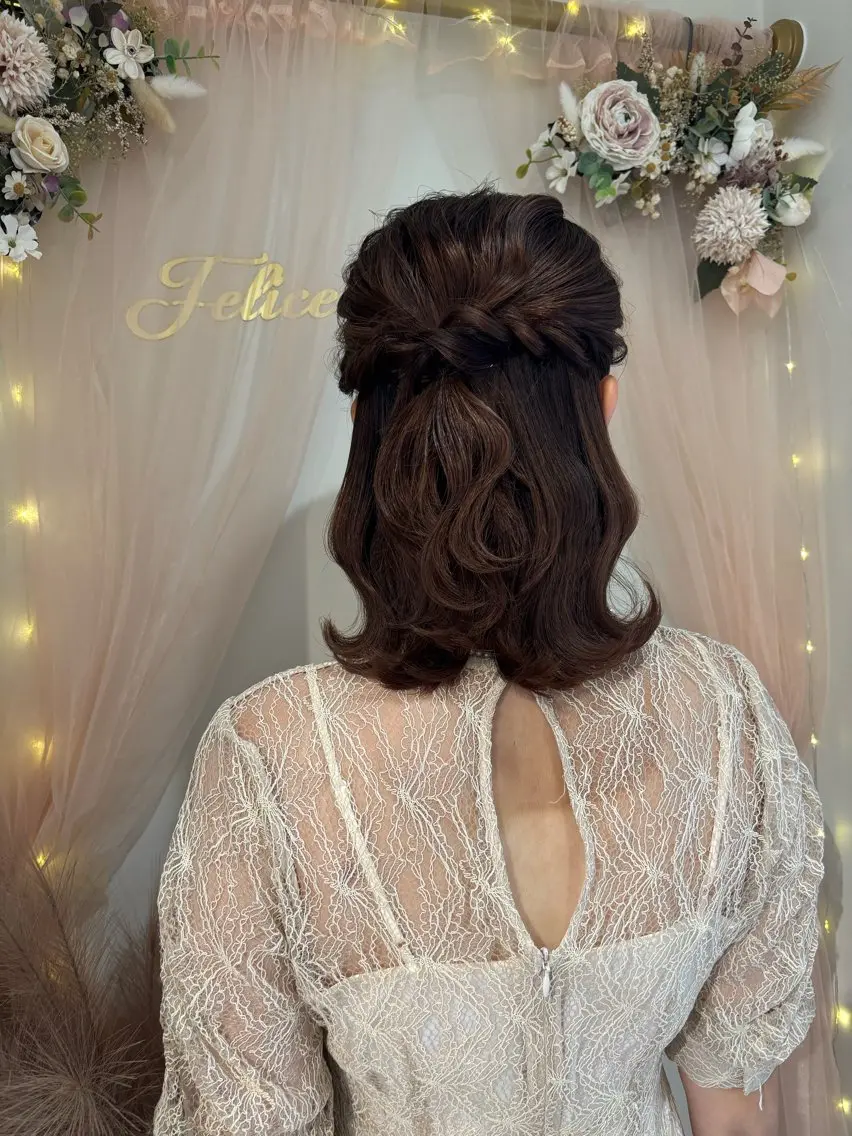 ヘアアレンジ ハーフアップ ヘアセット 🌺ヘアメイク SYOKA🌺のヘアスタイル