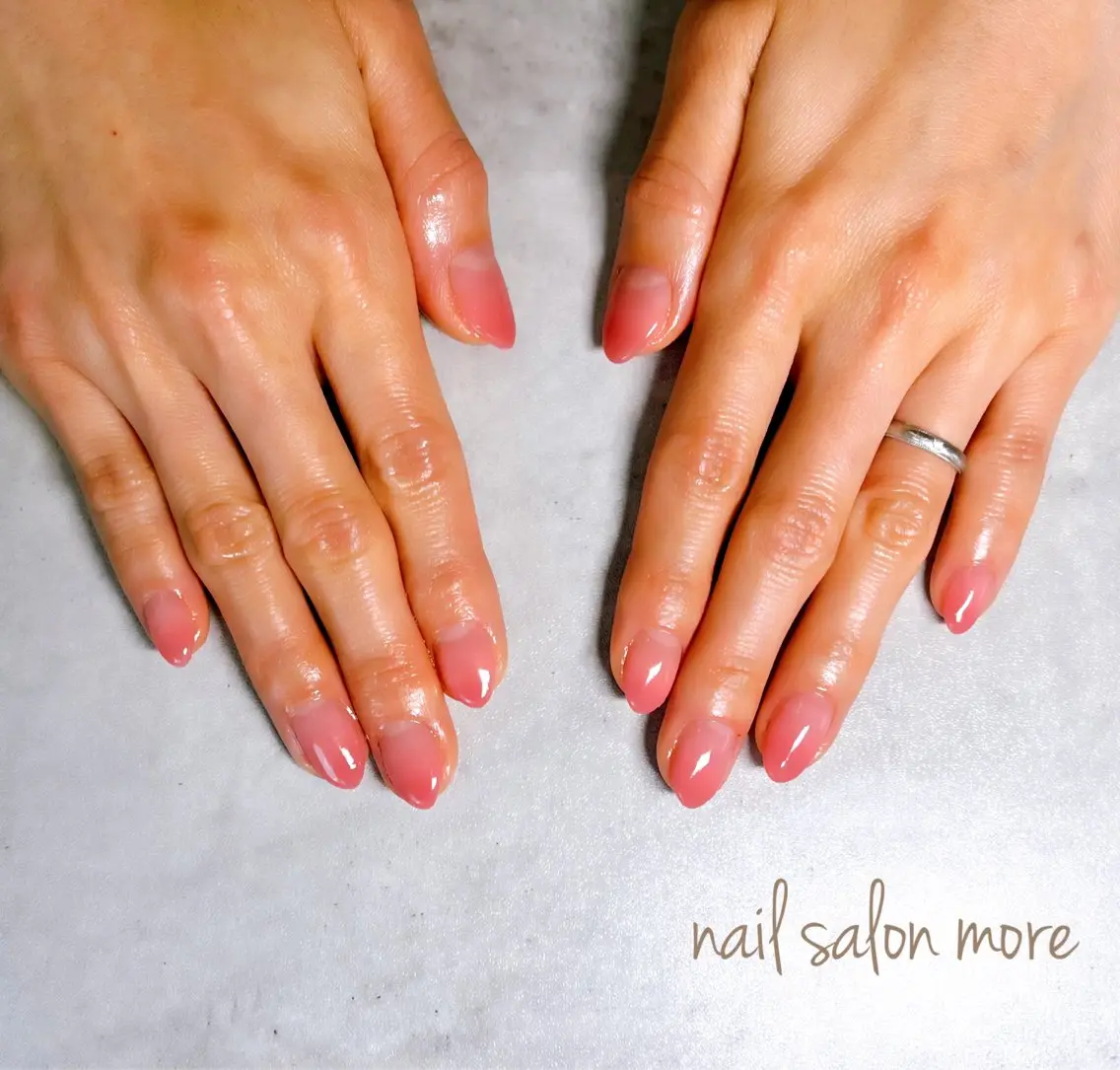 ネイル グラデーション nail salon moreのネイルデザイン