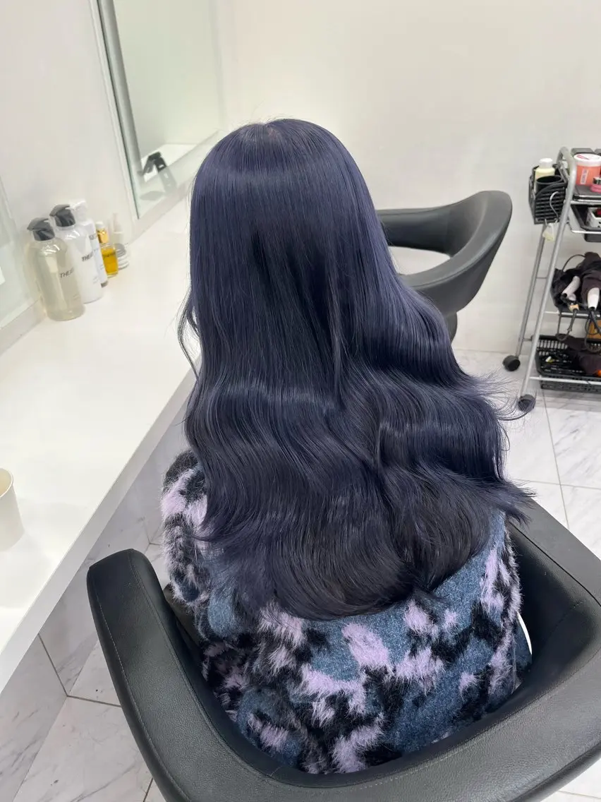 ロング ヘアカラー トリートメント ヘッドスパ ヘアセット 寒色/ベージュヘア ブリーチありMiOのヘアスタイル