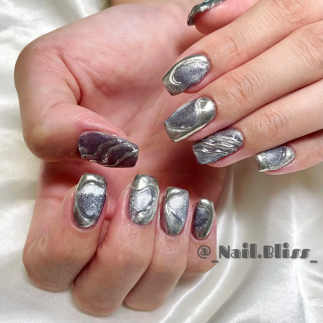 ネイル マグネットネイル ミラーネイル ハンドネイル NAIL BLISSのネイルデザイン