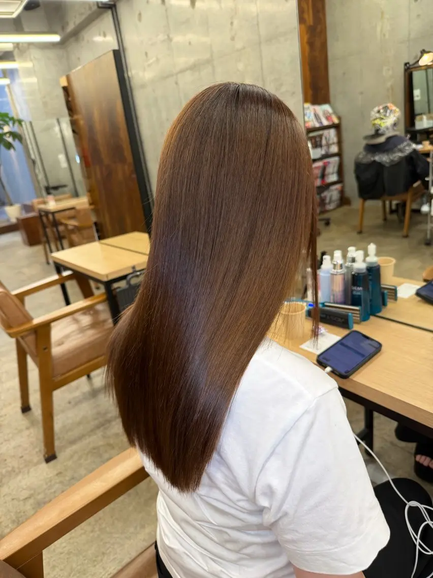 セミロング 髪質改善 レイヤーカット 縮毛矯正 カット 縮毛矯正 トリートメント 縮毛矯正×髪質改善× 艶髪カラー　吉原和磨のヘアスタイル