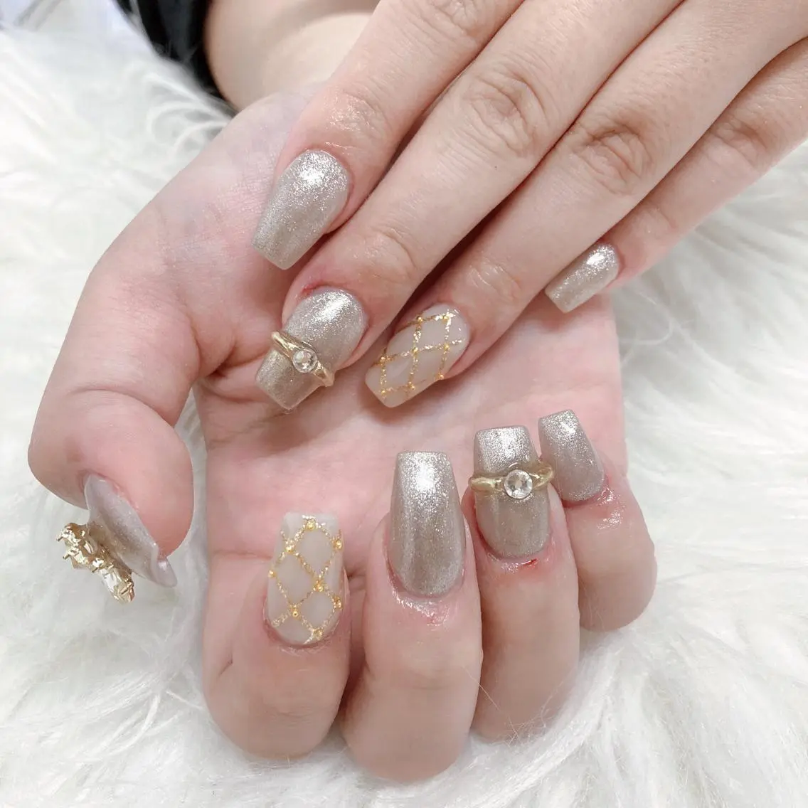 ショート ネイル Y. Sのネイルデザイン