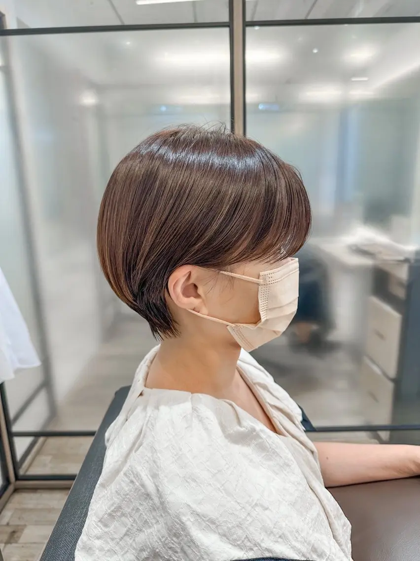 ショート シノハラ ガクト ショート/白髪ぼかしのヘアスタイル