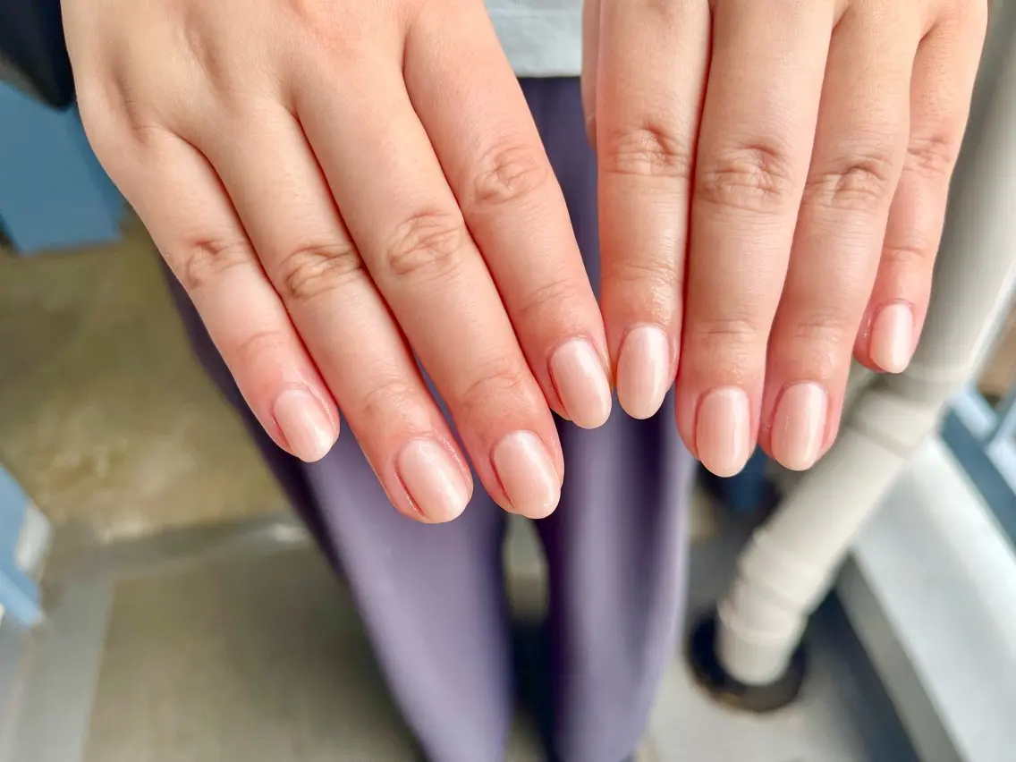 ネイル オーロラネイル ブルー フットネイル フレンチネイル ジェルネイル ハンドネイル kiki nail たまプラーザのネイルデザイン
