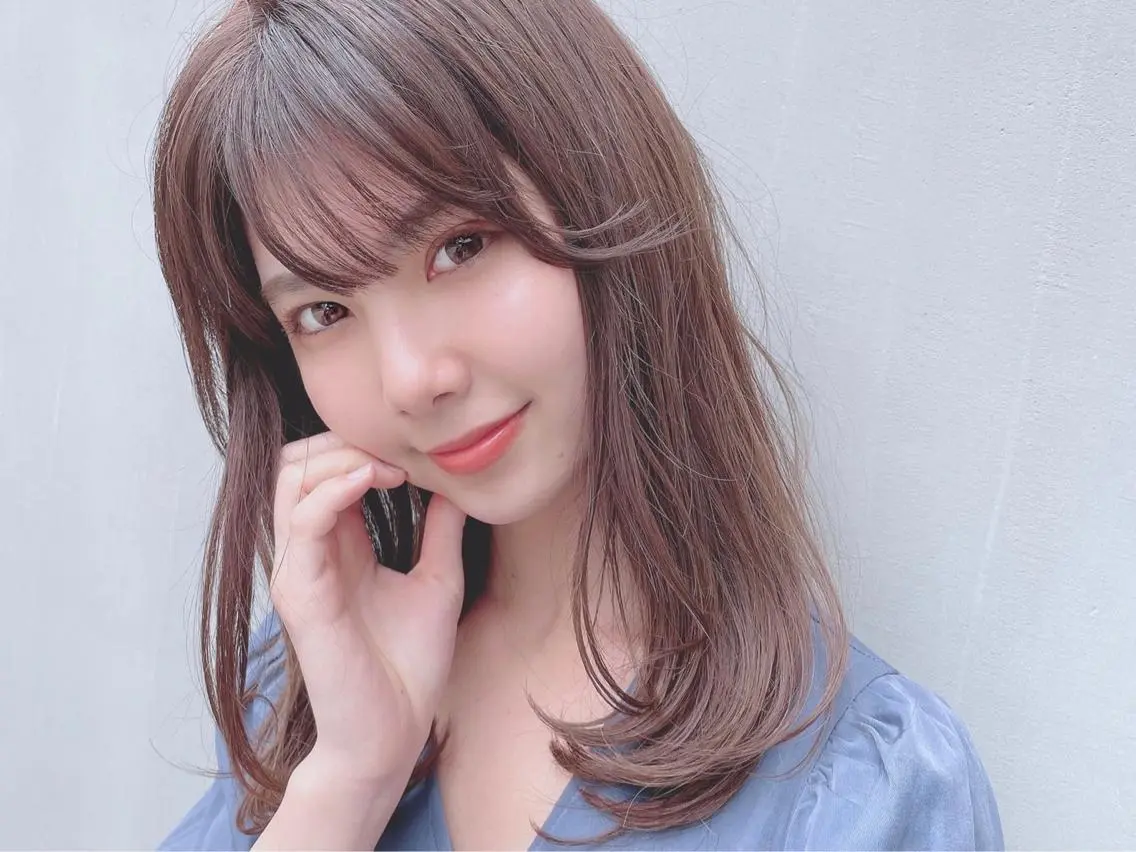 セミロング カラー パーマ ヘアアレンジ 【公式】amble luxe池袋東口🩷のヘアスタイル