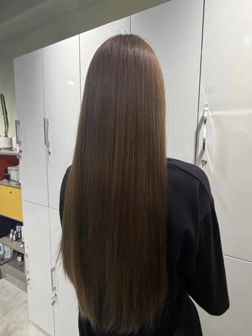 ロング カラー ヘアカラー 今村 心音のヘアスタイル