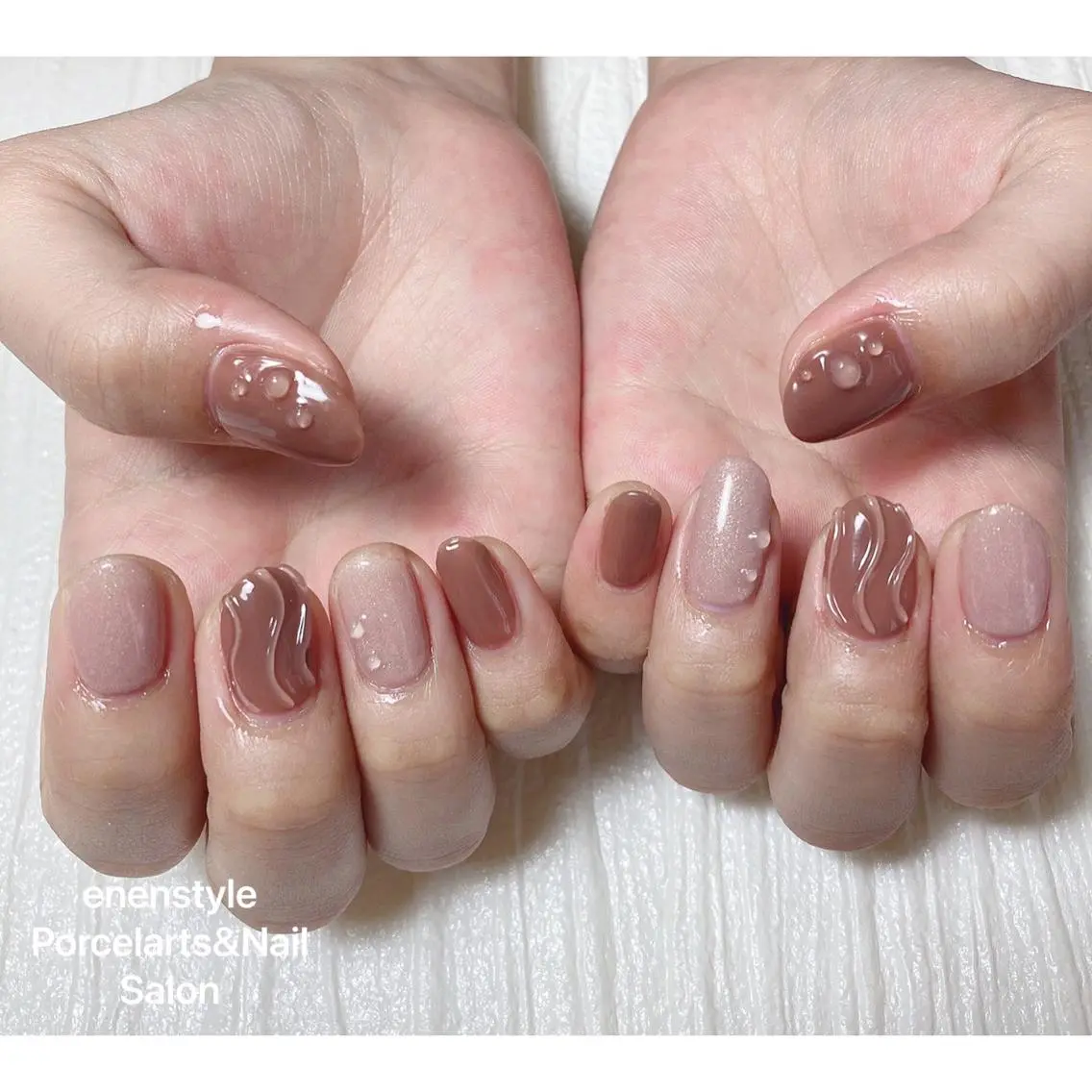 ミディアム ネイル ハンドネイル 🐾enen style 🐾のネイルデザイン