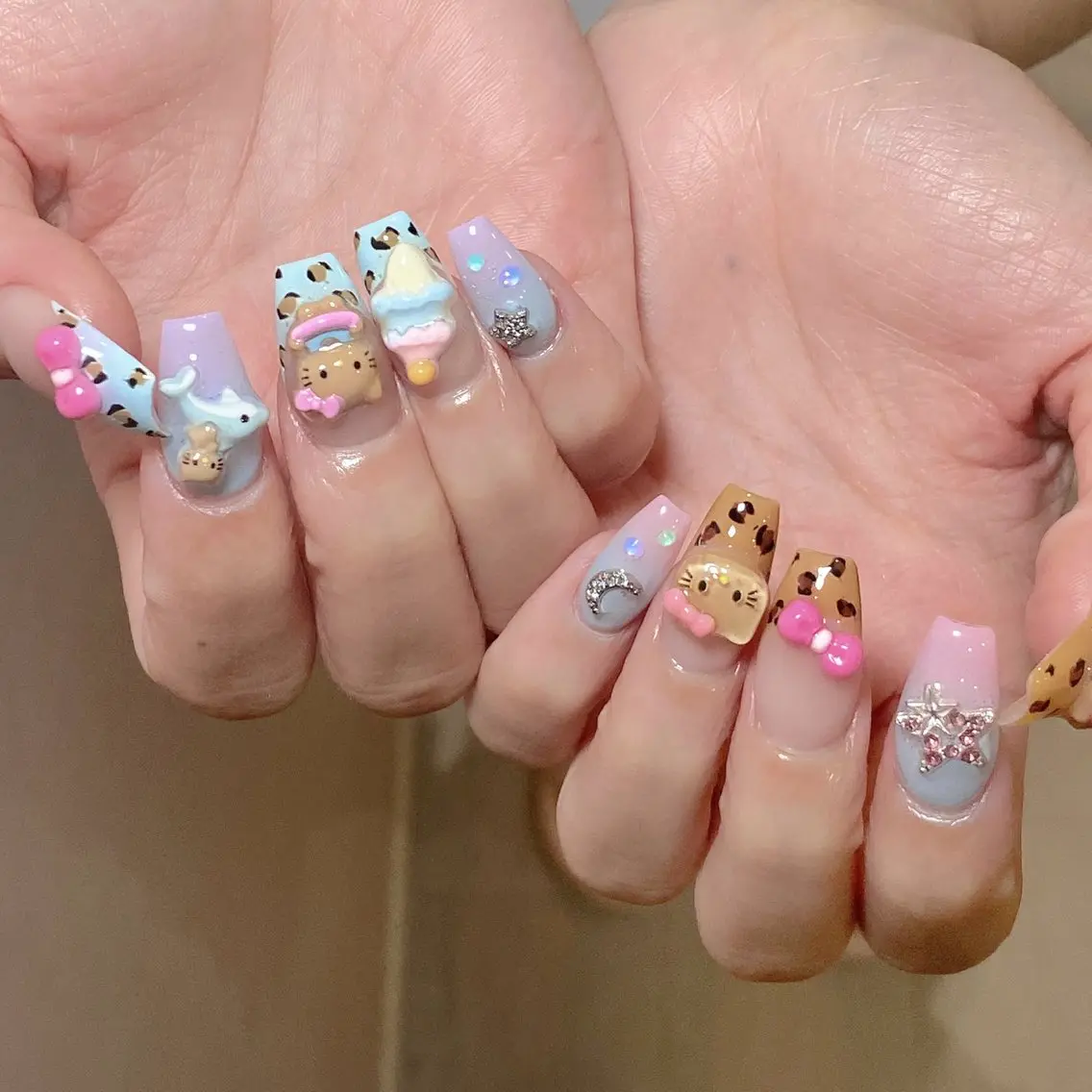 ネイル ハンドネイル Dark honey スカルプ専門原宿店のネイルデザイン