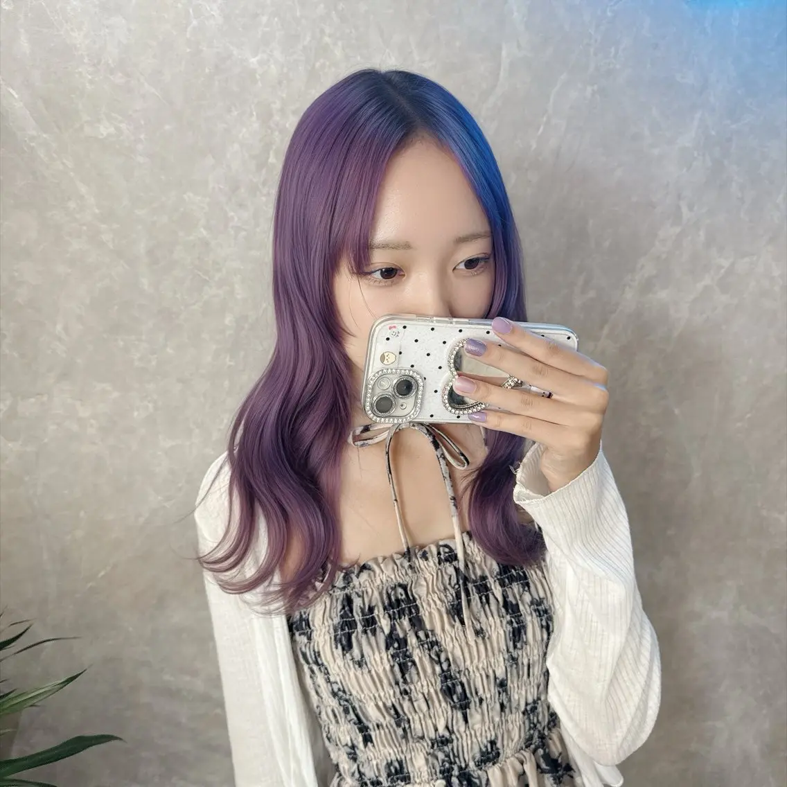 ロング カラー ブリーチ ケアブリーチ ラベンダーカラー パープルカラー シルバー ヘアカラー トリートメント ブリーチの神 KYONのその他イメージ