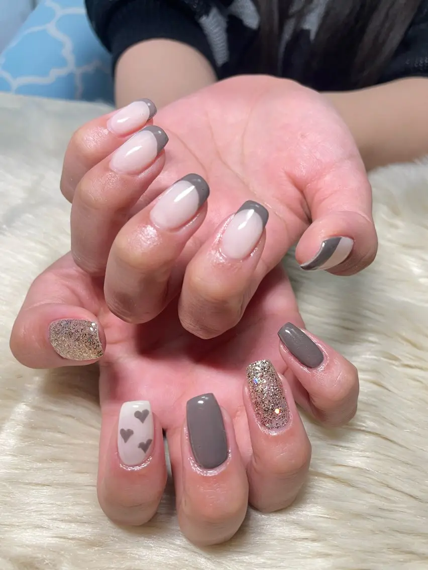 ネイル フレンチネイル ハート はるひな ねいるのネイルデザイン