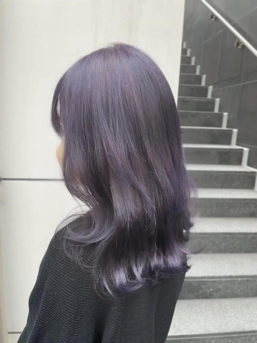 セミロング カラー ヘアアレンジ 🎀ハイトーン・艶 カラー HANA🎀のヘアスタイル