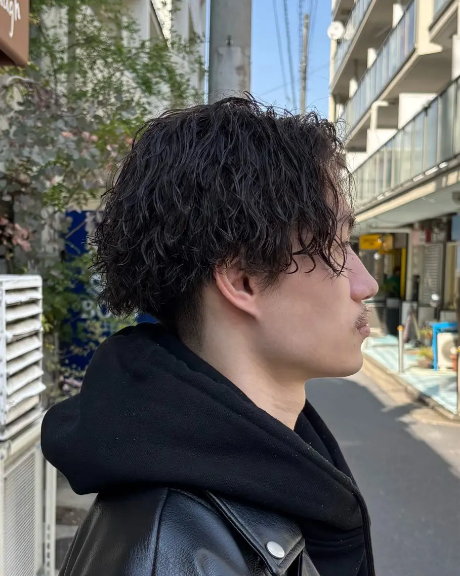 ミディアム パーマ メンズ ミディアムパーマ メンズパーマ ツイストスパイラルパーマ スパイラルパーマ メンズパーマ /マッシュ/ヨシダのヘアスタイル