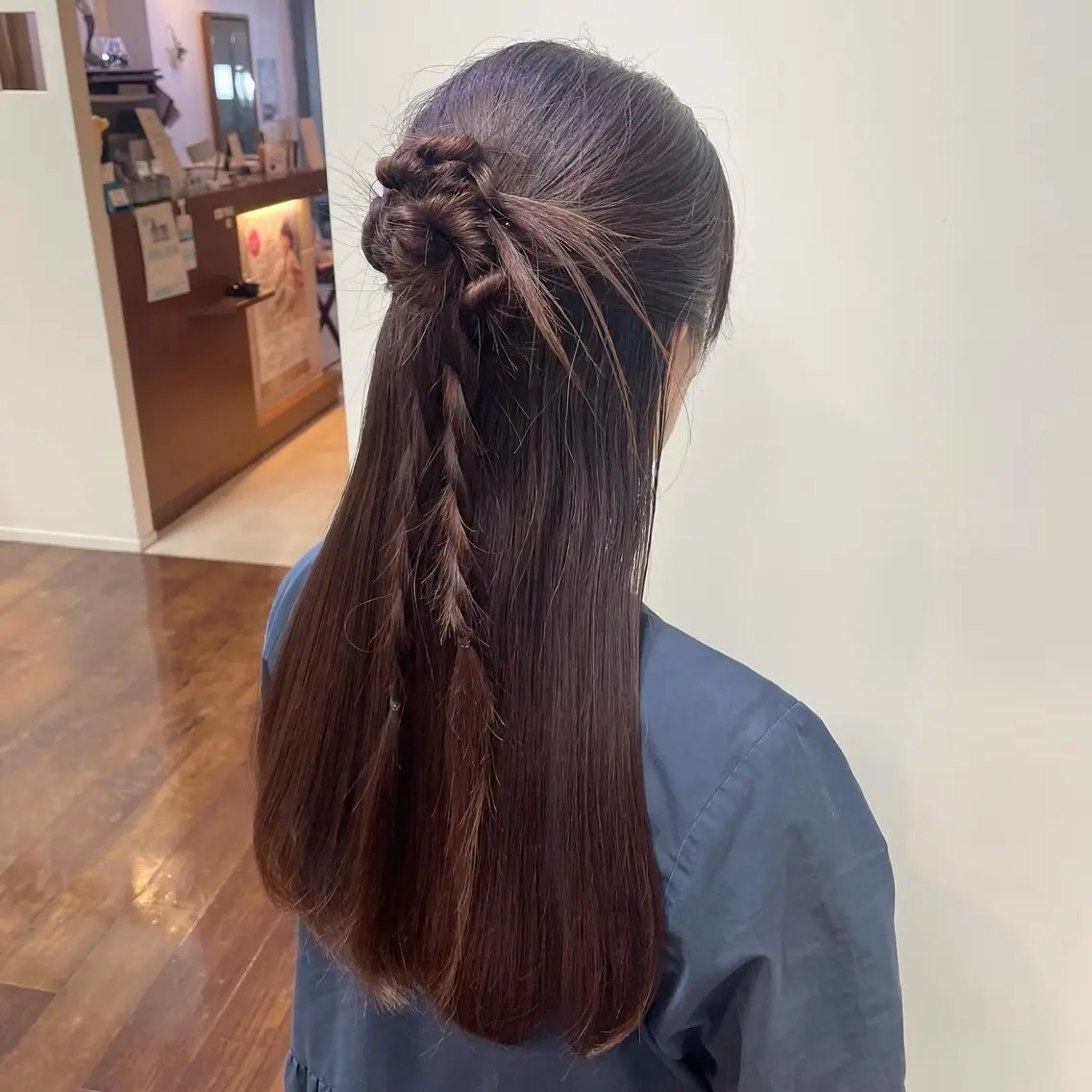 ロング ヘアアレンジ ハーフアップ ヘアセット 奈良橋 彩圭のヘアスタイル