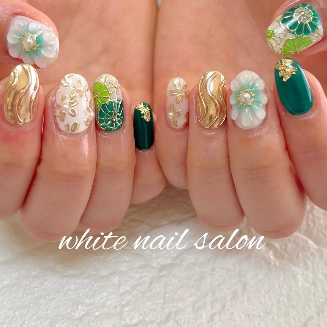 ネイル 持ち込み ハンドネイル white nail salonのネイルデザイン