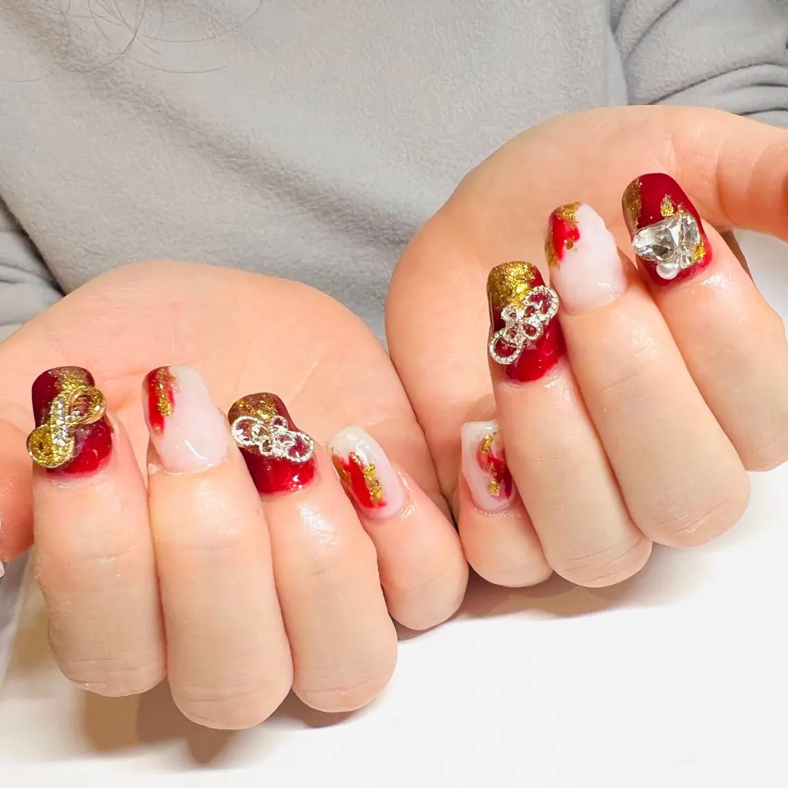セミロング ハンドネイル Nail Salon midnightのネイルデザイン