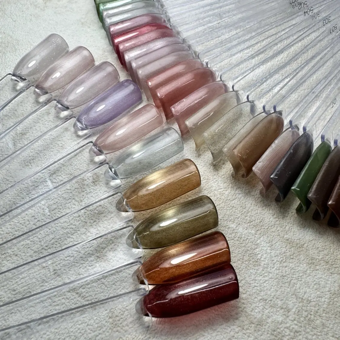 ネイル re.lief nailのネイルデザイン