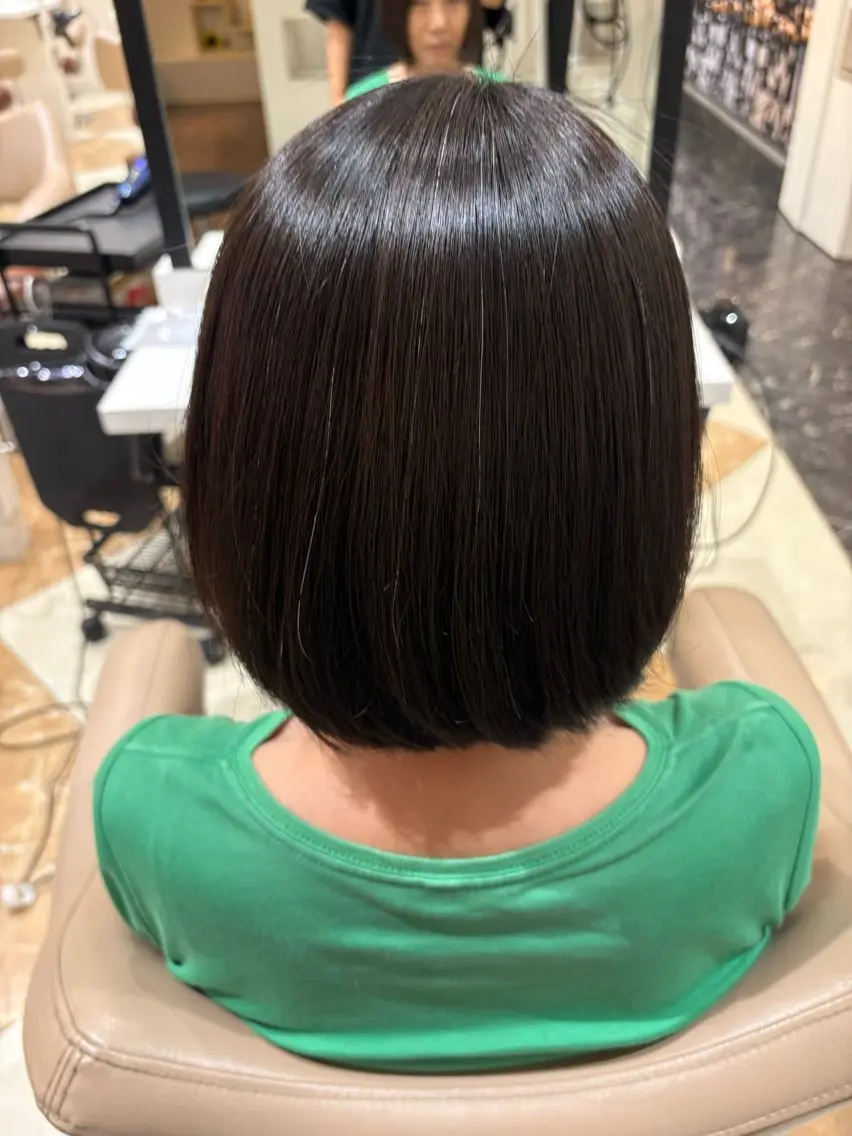 ショート 切りっぱなしボブ ボブ 髪質改善カラー なーこ💖🌈のヘアスタイル