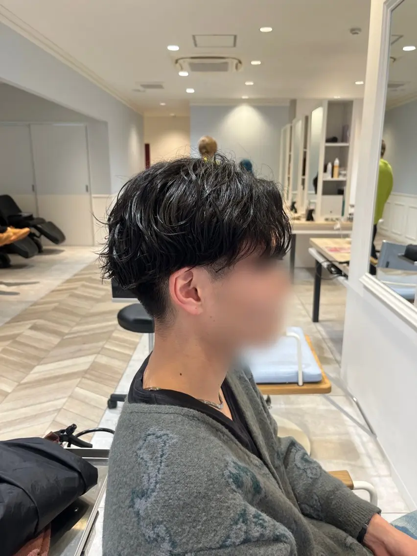 【🤍カット＋特殊パーマ】¥7,100　ツイスパ・波巻きもOK！垢抜け重視◎韓国ヘア/メンズ限定/ミニモ学割の写真