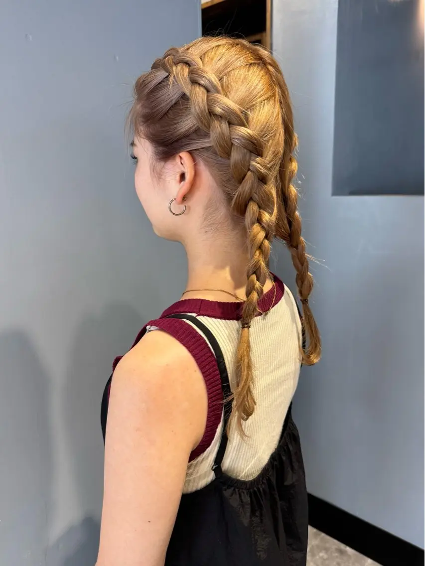 セミロング ヘアカラー 画 kirikaのヘアスタイル