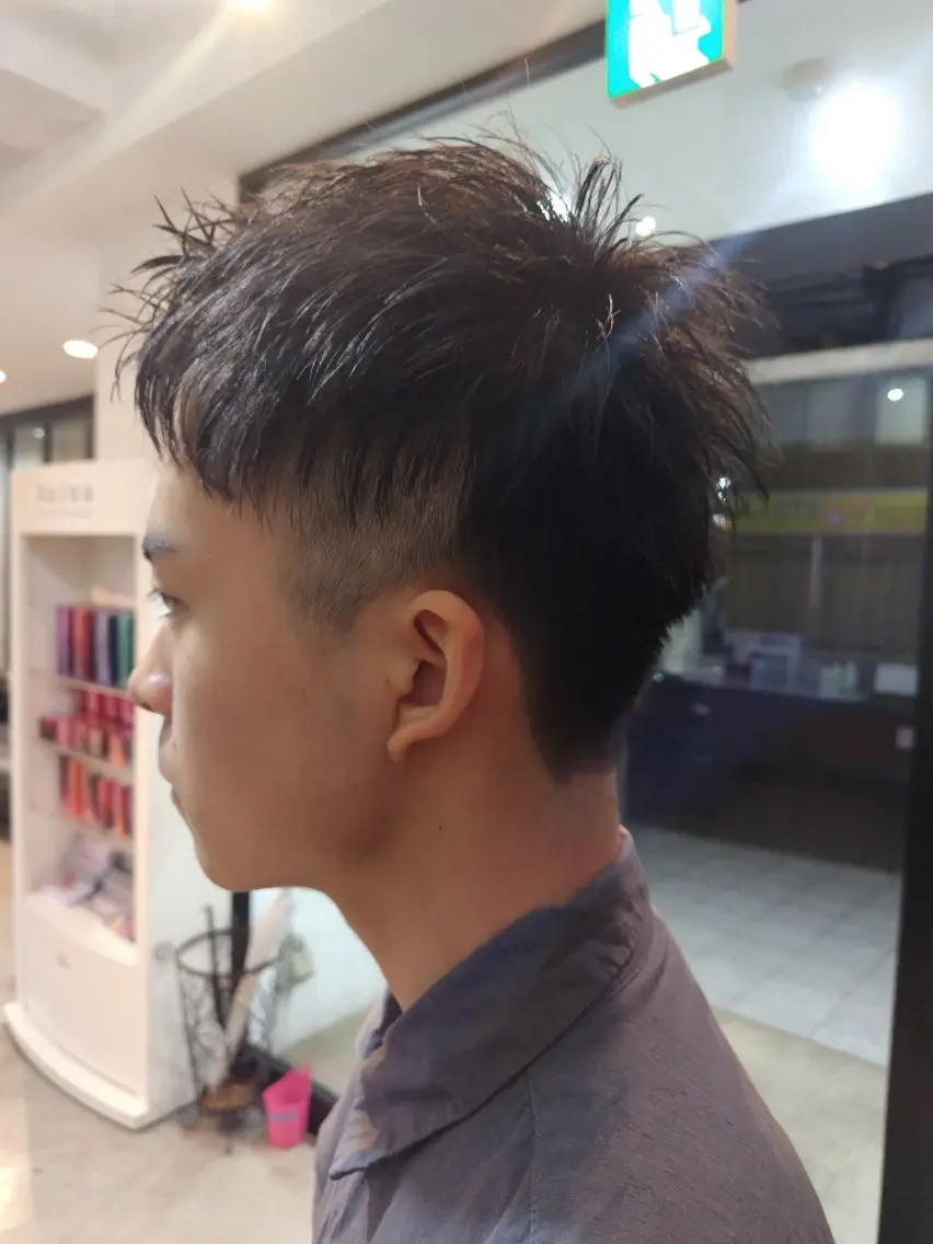 ショート メンズ かんの さくらのヘアスタイル