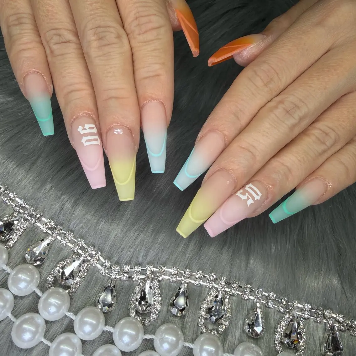 ネイル フレンチネイル ジェルネイル 韓国ネイル ロングネイル マグネットネイル ハンドネイル Nail Salon Growのネイルデザイン