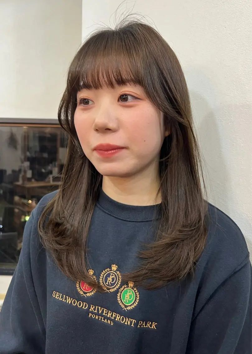 セミロング カラー ベージュカラー オリーブベージュ レイヤーカット 韓国ヘア 🎀華澄のヘアスタイル