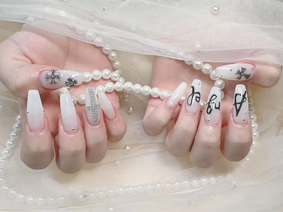 ネイル ハンドネイル Mojo Nailのネイルデザイン