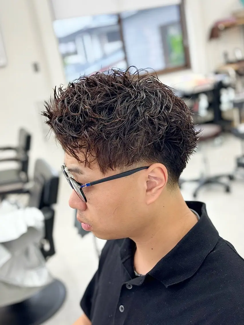 パーマ メンズ メンズパーマ スパイキーショート カット パーマ KanedaRio パーマ/フェードのヘアスタイル