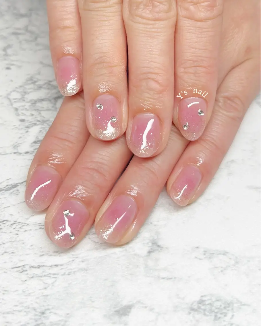 ネイル チークネイル 韓国ネイル 手書きが得意🖌️ Y’s  nailのネイルデザイン