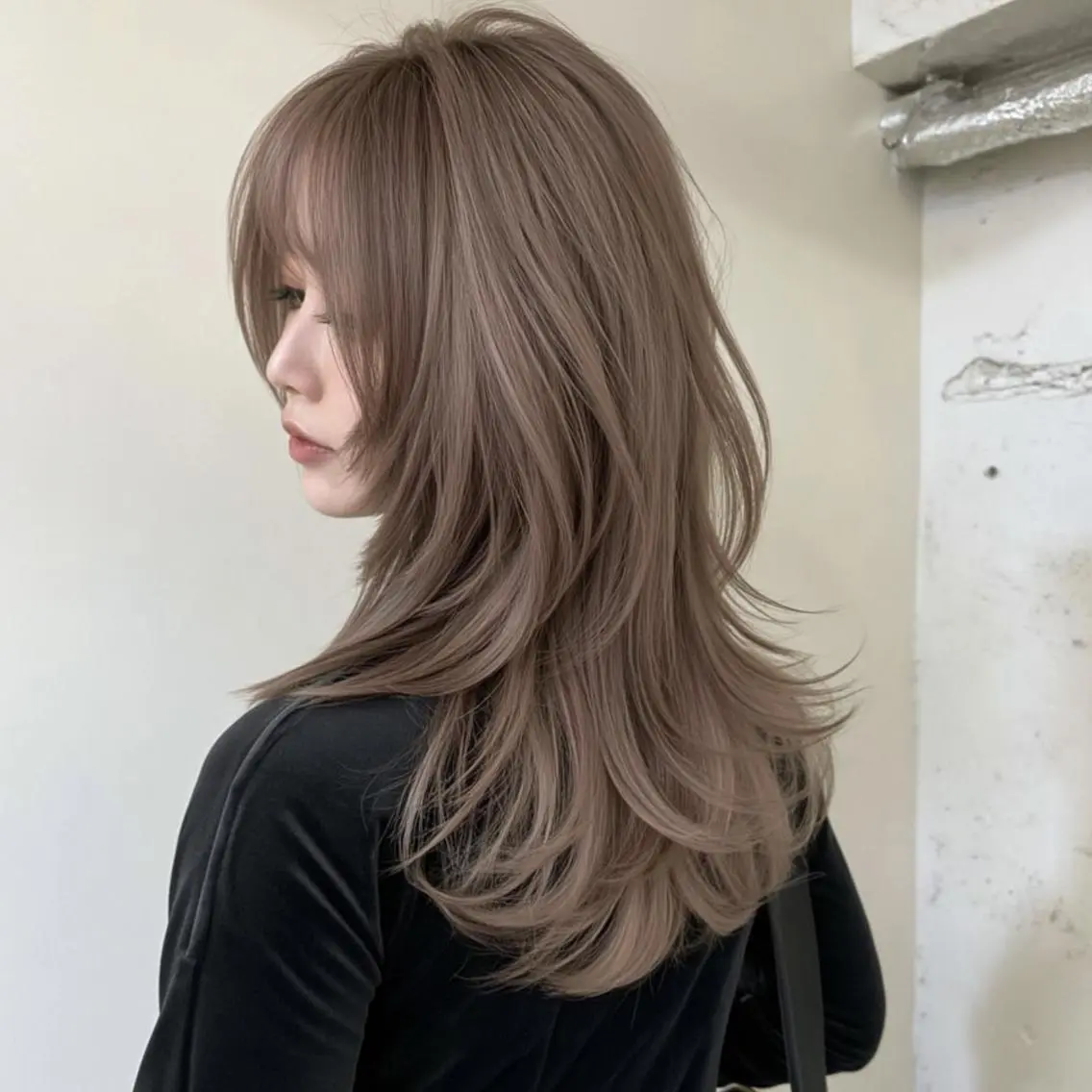 セミロング カラー ヘアカラー ハイトーン/表参道 ミウのヘアスタイル