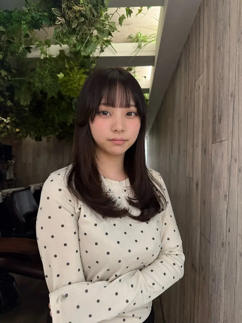 ミディアム レイヤーカット 藤原暖 /カラーモデル募集のヘアスタイル
