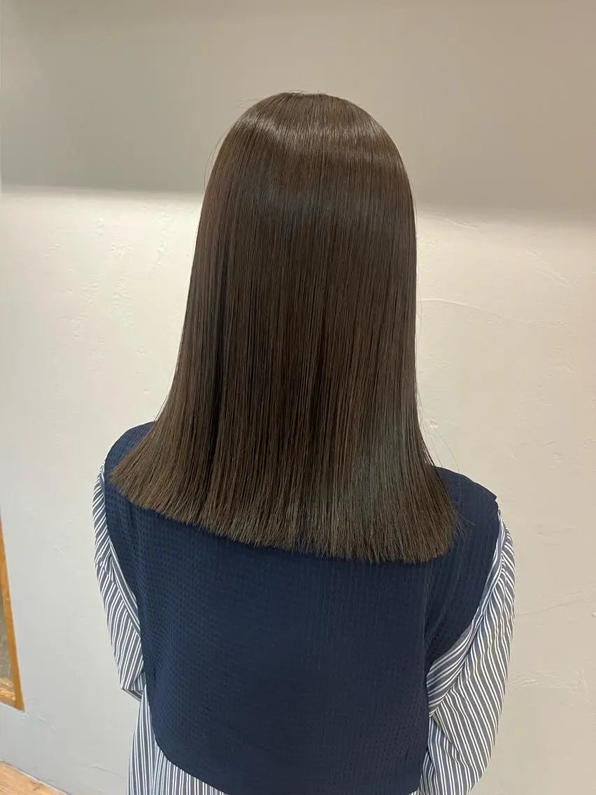✨ミニモ限定✨【⠀プレミアム縮毛矯正＋プレミアムトリートメント⠀】ヘアケア出来るお得なお持ち帰り用トリートメント付き💞の写真